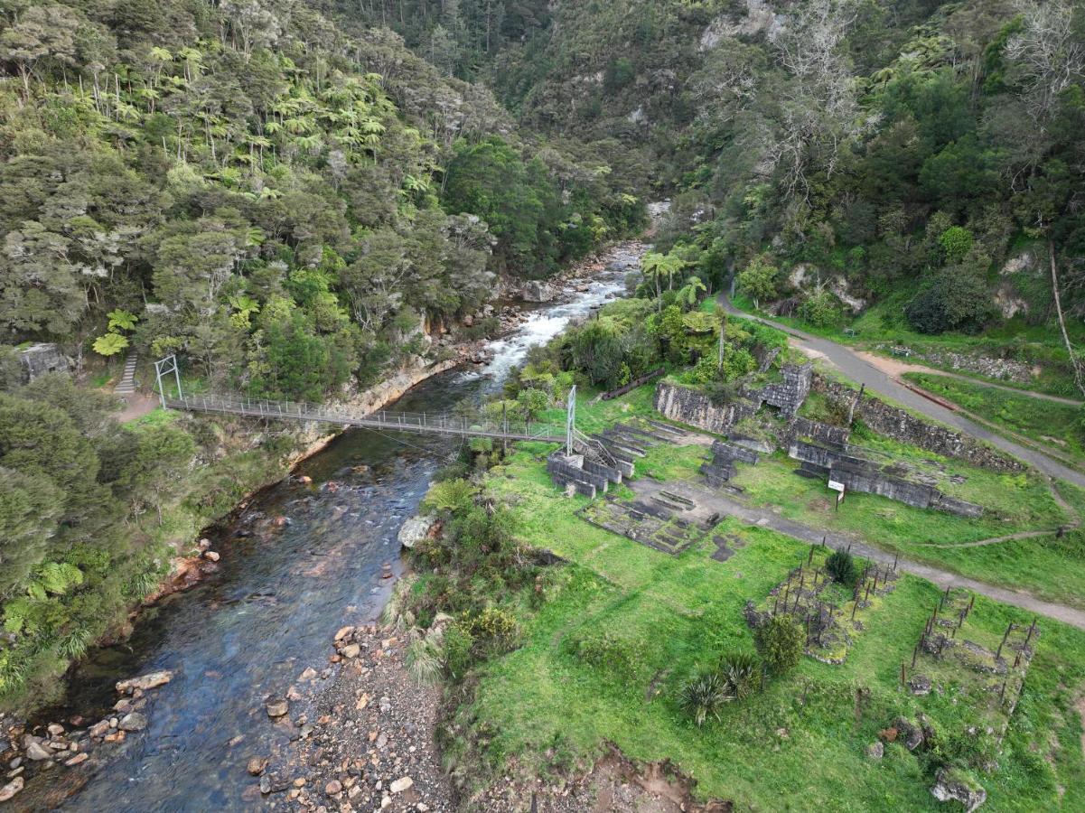 Riverside Accommodation Karangahake Kültér fotó